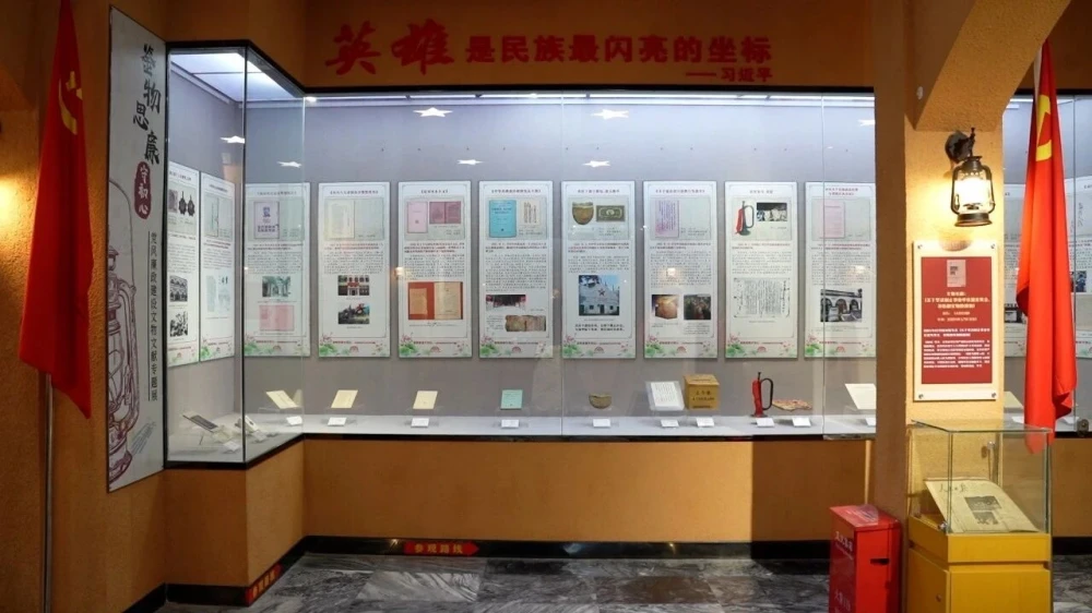 鉴物思廉守初心